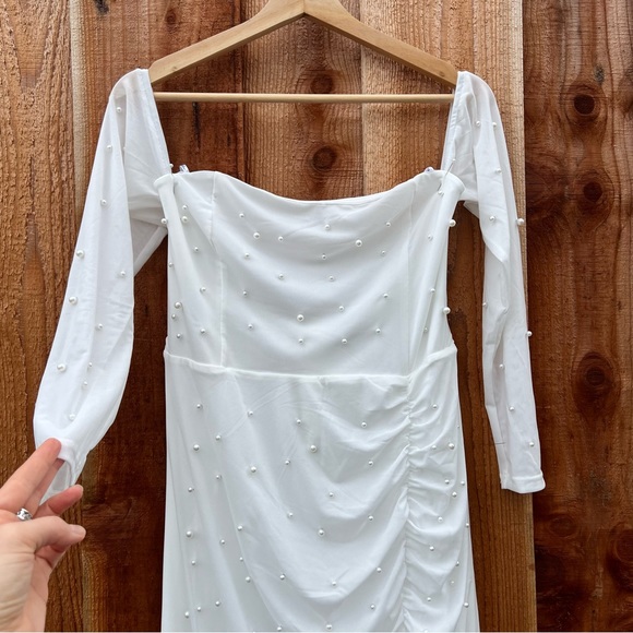 White Mesh Pearl Off-The-Shoulder Bodycon Midi Dress🌿 - Picture 2 of 9